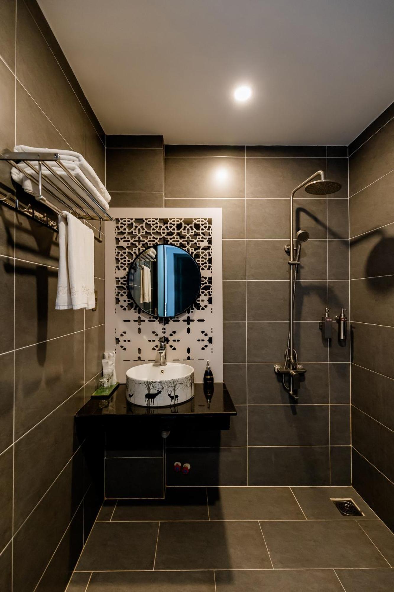 Tuan Ninh Hotel II Chi Khu Co Ong Exterior photo
