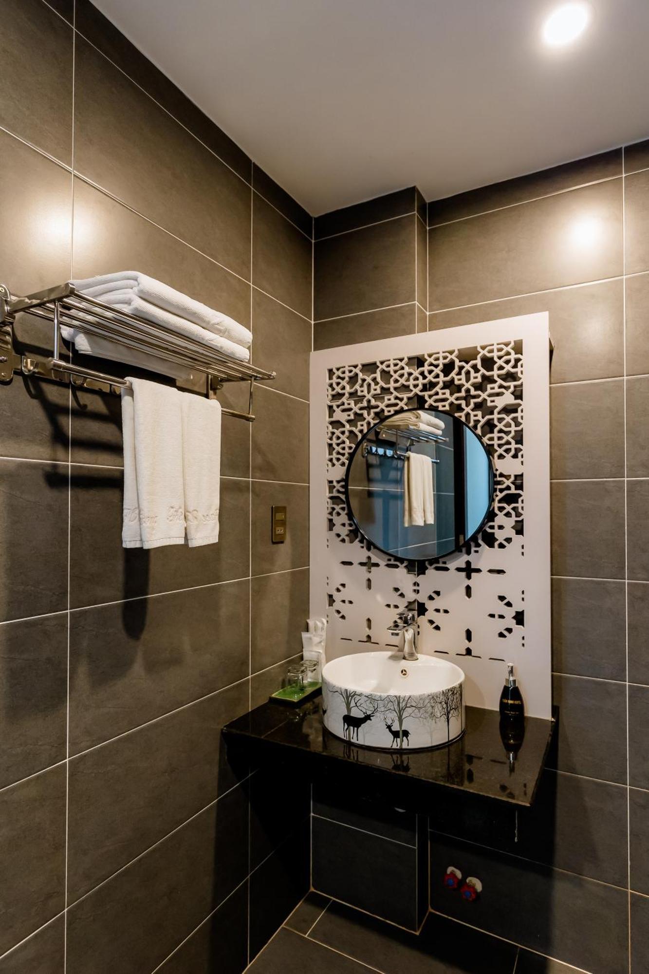 Tuan Ninh Hotel II Chi Khu Co Ong Exterior photo